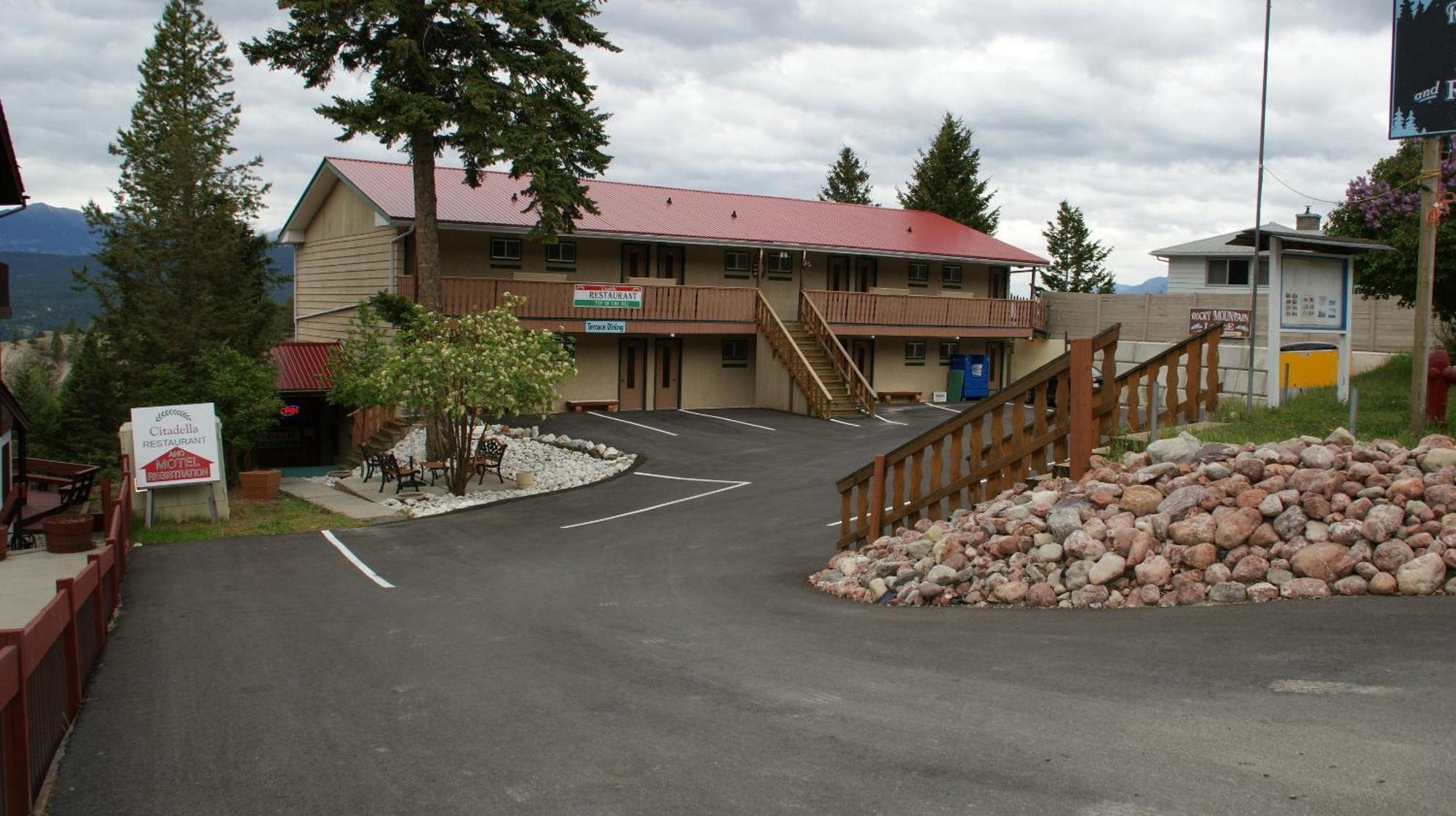 Motel Bo Radium Radium Hot Springs Eksteriør billede